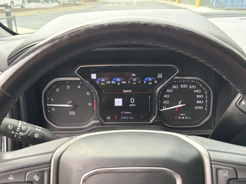 Used 2022 GMC Sierra 1500 Denali w/ Denali Reserve Package AWD/4WD image 10