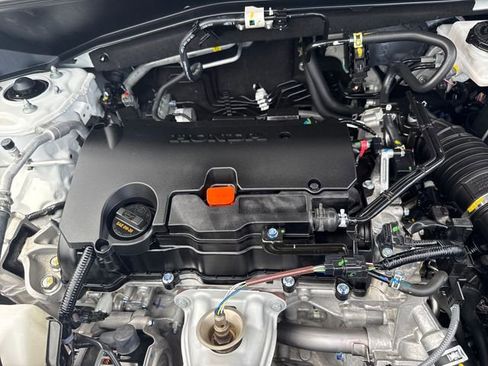 Certified 2025 Honda HR-V Sport image 41