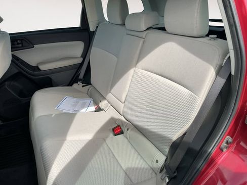 Used 2018 Subaru Forester 2.5i Premium w/ All-Weather Package image 6