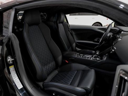 Used 2020 Audi R8 V10 performance image 32