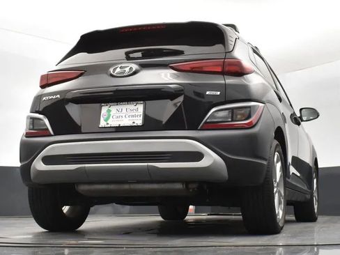 Used 2023 Hyundai Kona SEL AWD/4WD image 13