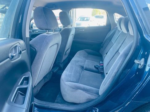 Used 2010 Chevrolet Impala LT image 12