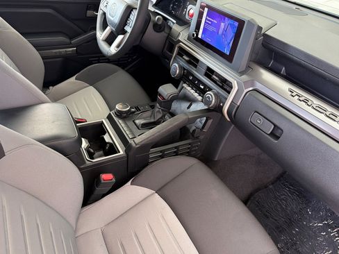 Certified 2026 Toyota Tacoma TRD Sport AWD/4WD image 14