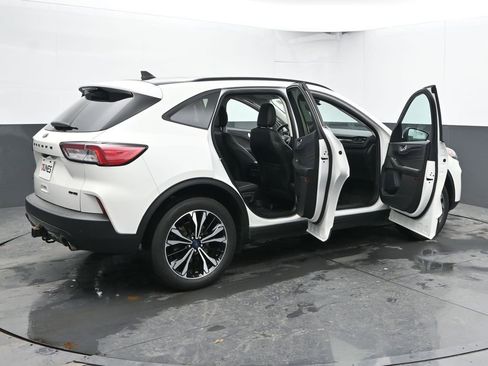 Used 2021 Ford Escape SEL w/ SEL Stealth AWD Package image 50