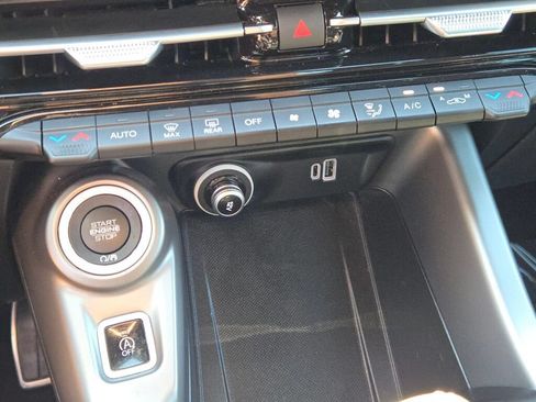 Used 2024 Dodge Hornet GT AWD/4WD image 30
