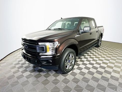 Used 2020 Ford F150 XLT w/ Equipment Group 302A Luxury AWD/4WD image 4