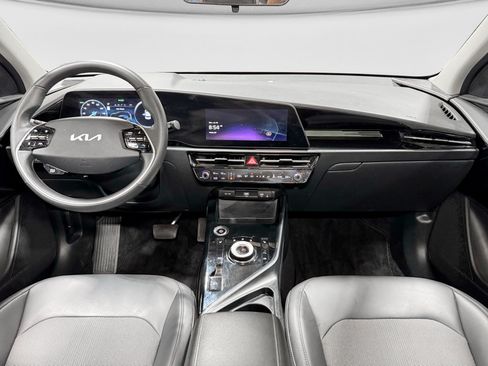 Used 2024 Kia Niro Wind FWD image 16