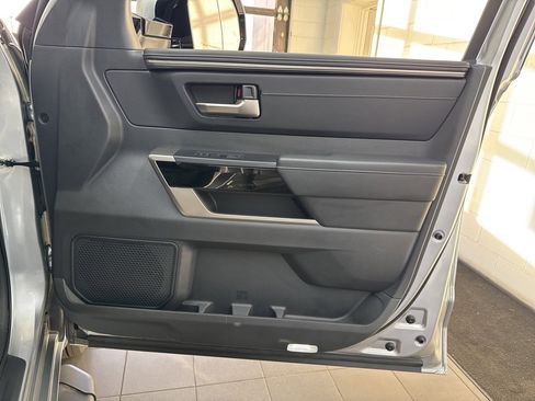Used 2025 Toyota Tundra Limited image 54