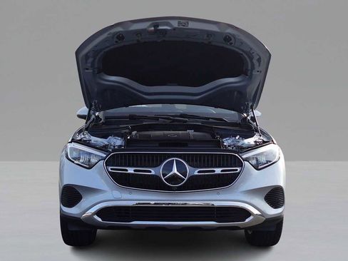 New 2026 Mercedes-Benz GLC 300 GLC 300 image 9