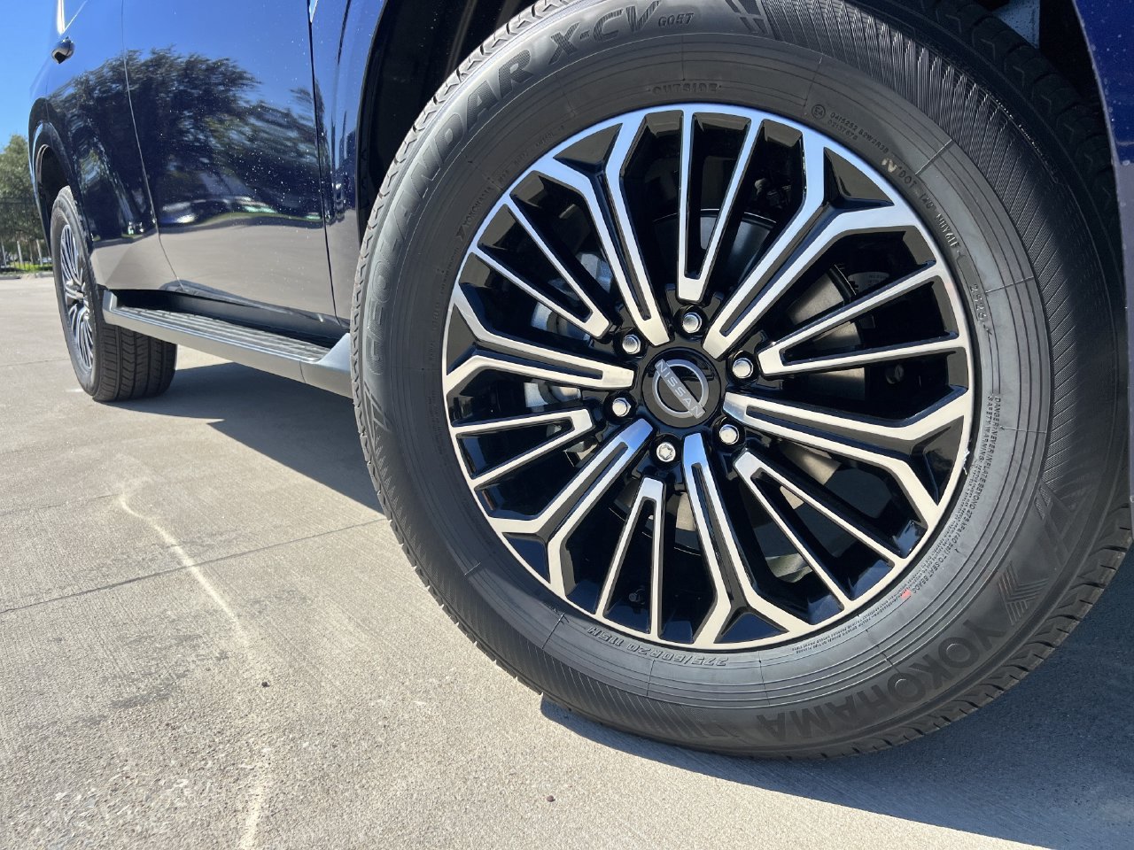 New 2027 Nissan Armada SL AWD/4WD image 6