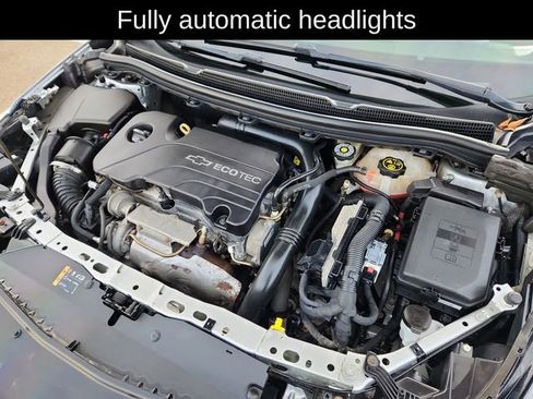 Used 2017 Chevrolet Cruze LS image 15