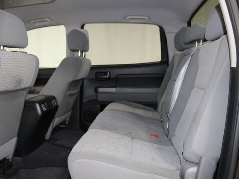Used 2012 Toyota Tundra 4x4 CrewMax image 33