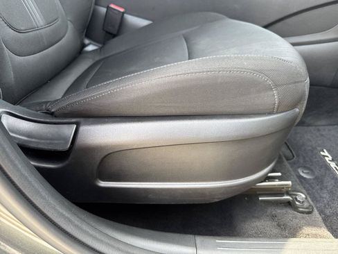 Used 2023 Hyundai Tucson SEL AWD/4WD image 37