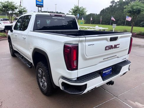 Used 2025 GMC Sierra 1500 AT4 AWD/4WD image 13