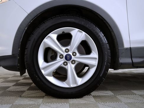 Used 2015 Ford Escape SE FWD image 11