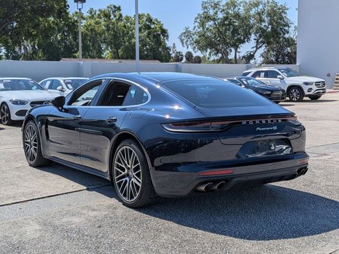 Used 2021 Porsche Panamera 4S image 3