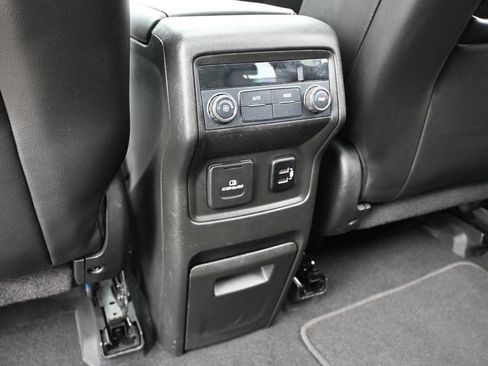 Used 2017 GMC Acadia SLT AWD/4WD image 15