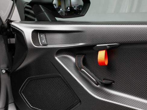 Used 2022 Lamborghini Huracan STO RWD image 32
