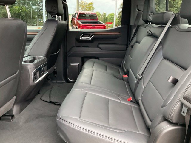 Used 2026 GMC Sierra 1500 Denali w/ Technology Package AWD/4WD image 18