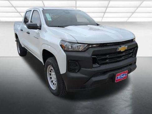 New 2026 Chevrolet Colorado W/T image 1
