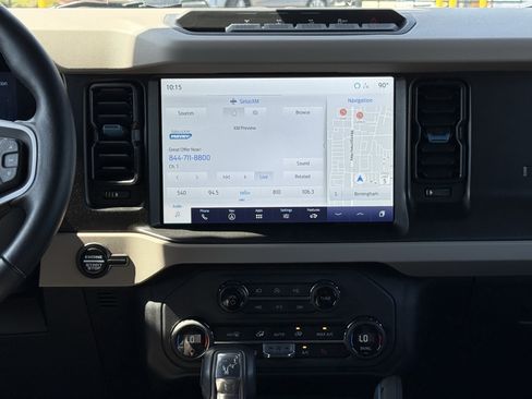 Used 2023 Ford Bronco Wildtrak AWD/4WD image 27