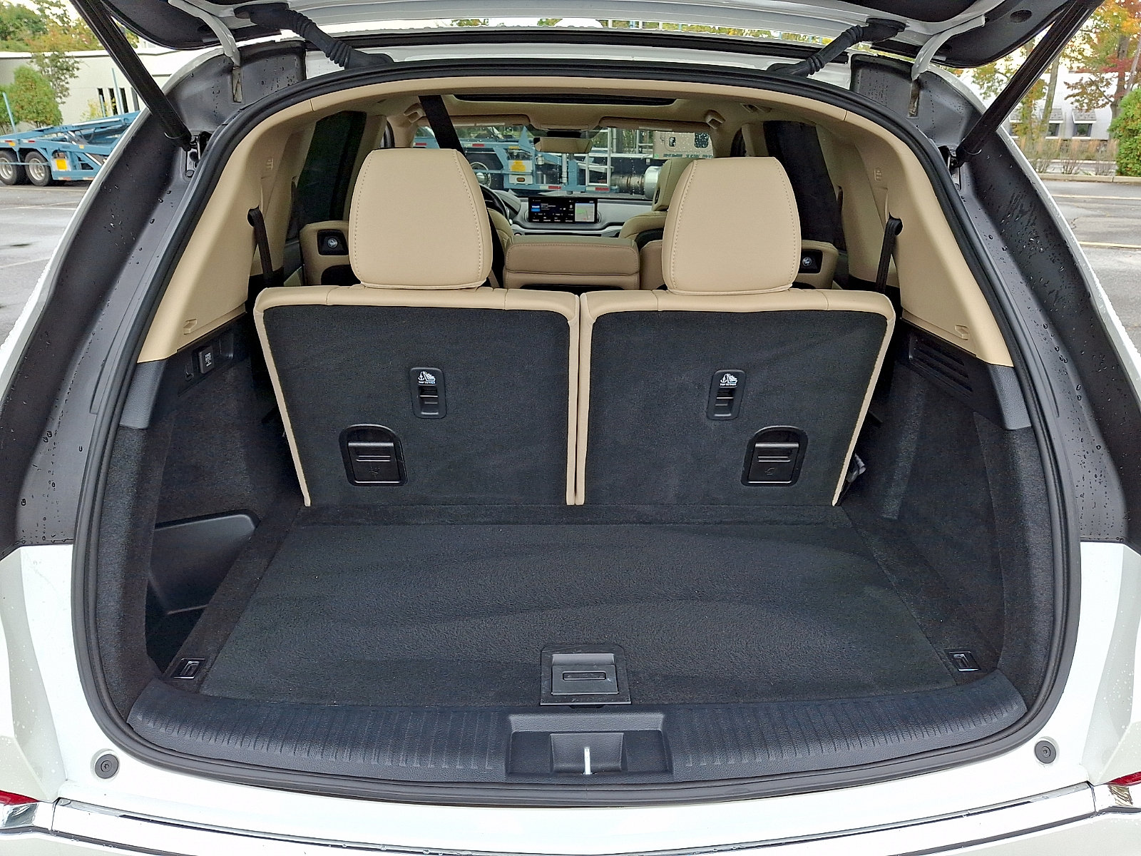 Certified 2024 Acura MDX w/ Technology Package AWD/4WD image 29