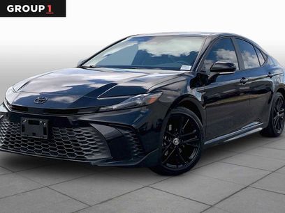 Used 2025 Toyota Camry SE