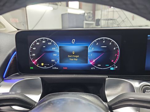 New 2026 Mercedes-Benz GLB 250 image 20