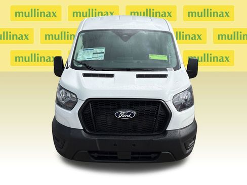 New 2026 Ford Transit 250 148 Medium Roof RWD image 23