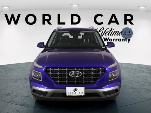 New 2025 Hyundai Venue Limited image 2