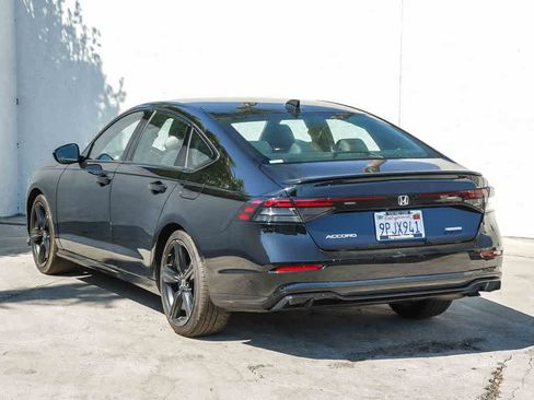 Used 2024 Honda Accord Sport image 8