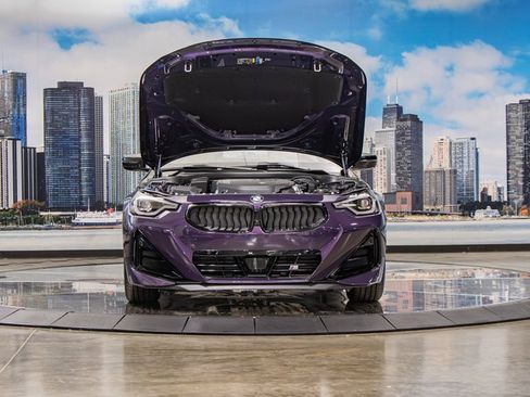 Used 2025 BMW M240i xDrive Coupe w/ Premium Package image 4