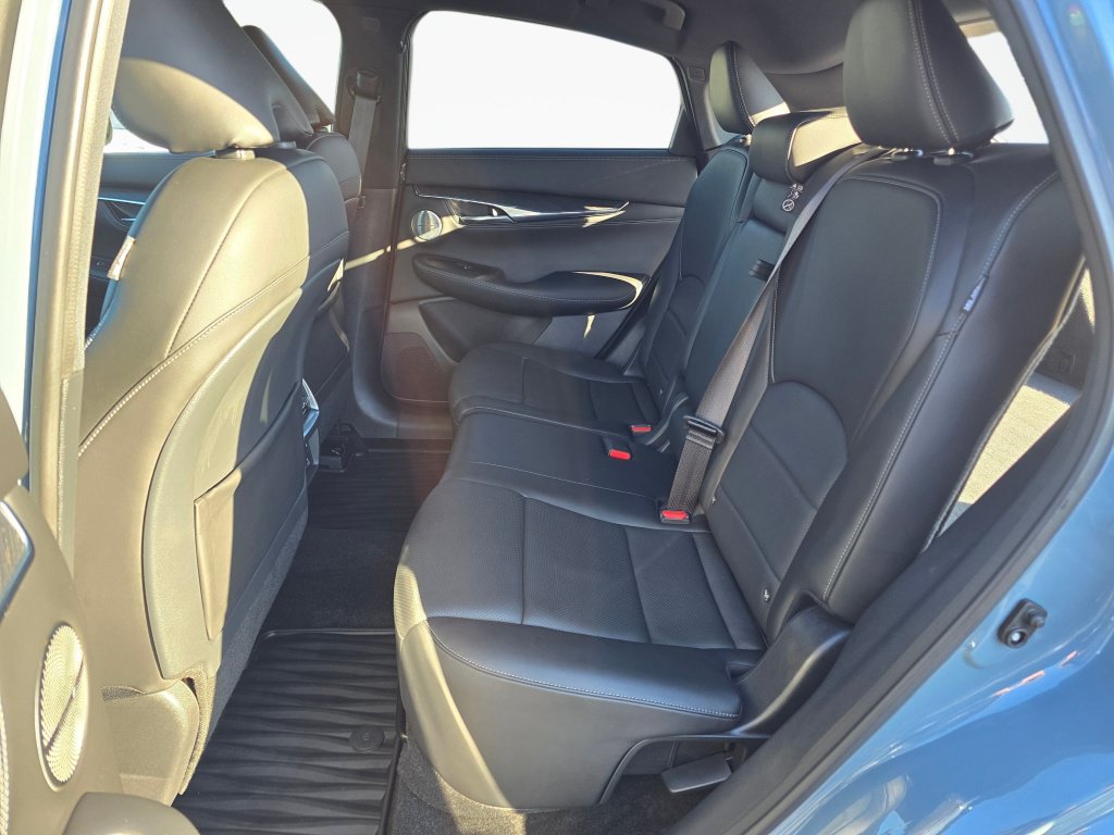 Used 2023 INFINITI QX55 Sensory w/ Lighting Package AWD/4WD image 19