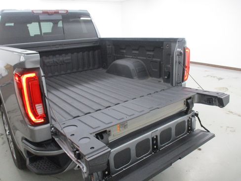 New 2026 GMC Sierra 1500 Denali w/ Denali Reserve Package AWD/4WD image 16