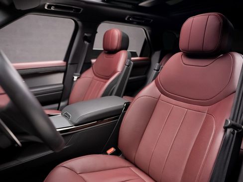 Used 2025 Land Rover Range Rover Sport Dynamic SE image 59