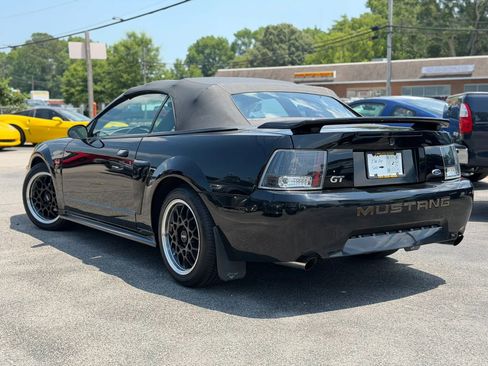 Used 2001 Ford Mustang GT RWD image 8