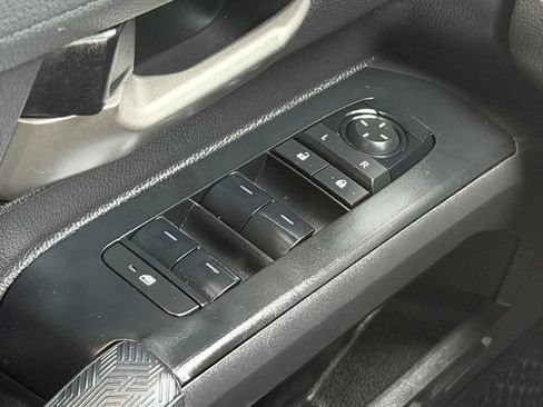 Certified 2024 Toyota Tacoma TRD Sport w/ TRD Sport Premium Package AWD/4WD image 33