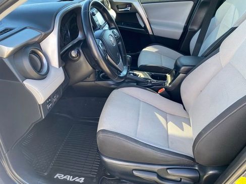 Used 2017 Toyota RAV4 XLE image 10