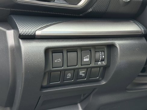 Used 2020 Subaru Forester Premium AWD/4WD image 21