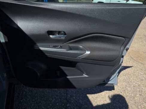 Used 2024 Nissan Kicks SV w/ Exterior Package FWD image 20