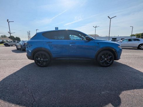 Used 2024 Dodge Hornet R/T AWD/4WD image 8