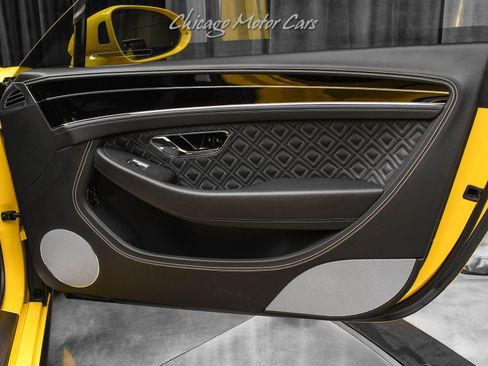 Used 2020 Bentley Continental GT V8 image 31