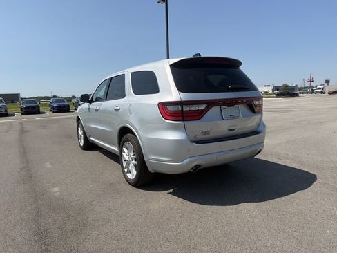Used 2025 Dodge Durango GT AWD/4WD image 3