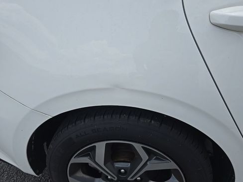 Used 2020 Kia Forte LXS FWD image 10