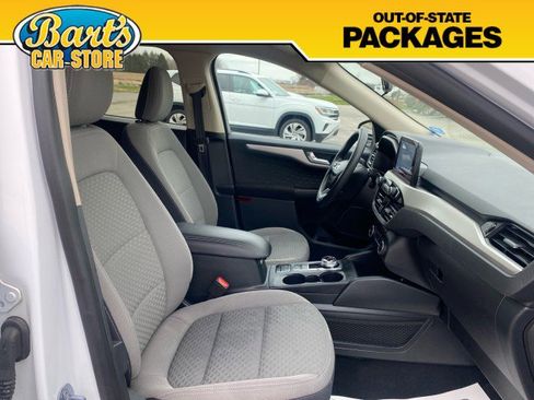 Used 2020 Ford Escape SE image 14