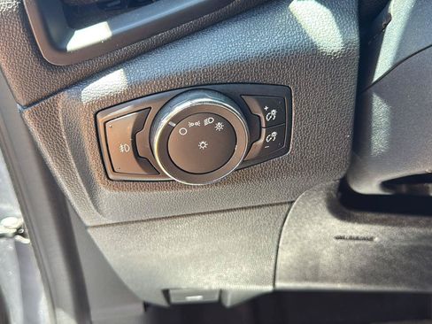 Used 2021 Ford EcoSport SE FWD image 9