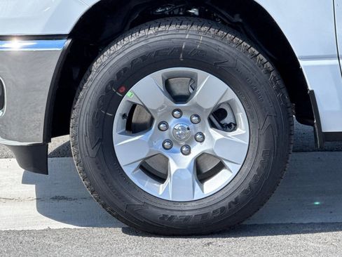 New 2026 RAM 1500 Tradesman AWD/4WD image 31