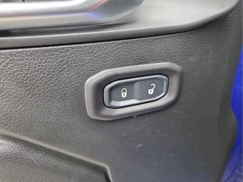 Used 2018 Jeep Wrangler Unlimited Sport S AWD/4WD image 15