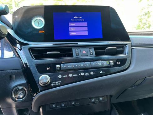 Certified 2023 Lexus ES 350 w/ Premium Package FWD image 28