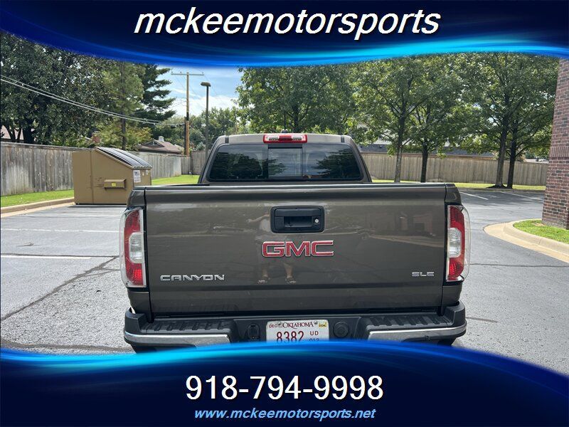 Used 2016 GMC Canyon SLE w/ SLE Convenience Package RWD image 3